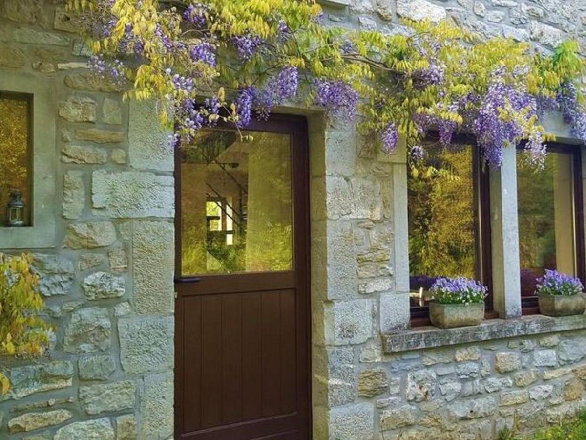 Quaint Holiday Home In Robechies Amid Meadows كيماي المظهر الخارجي الصورة