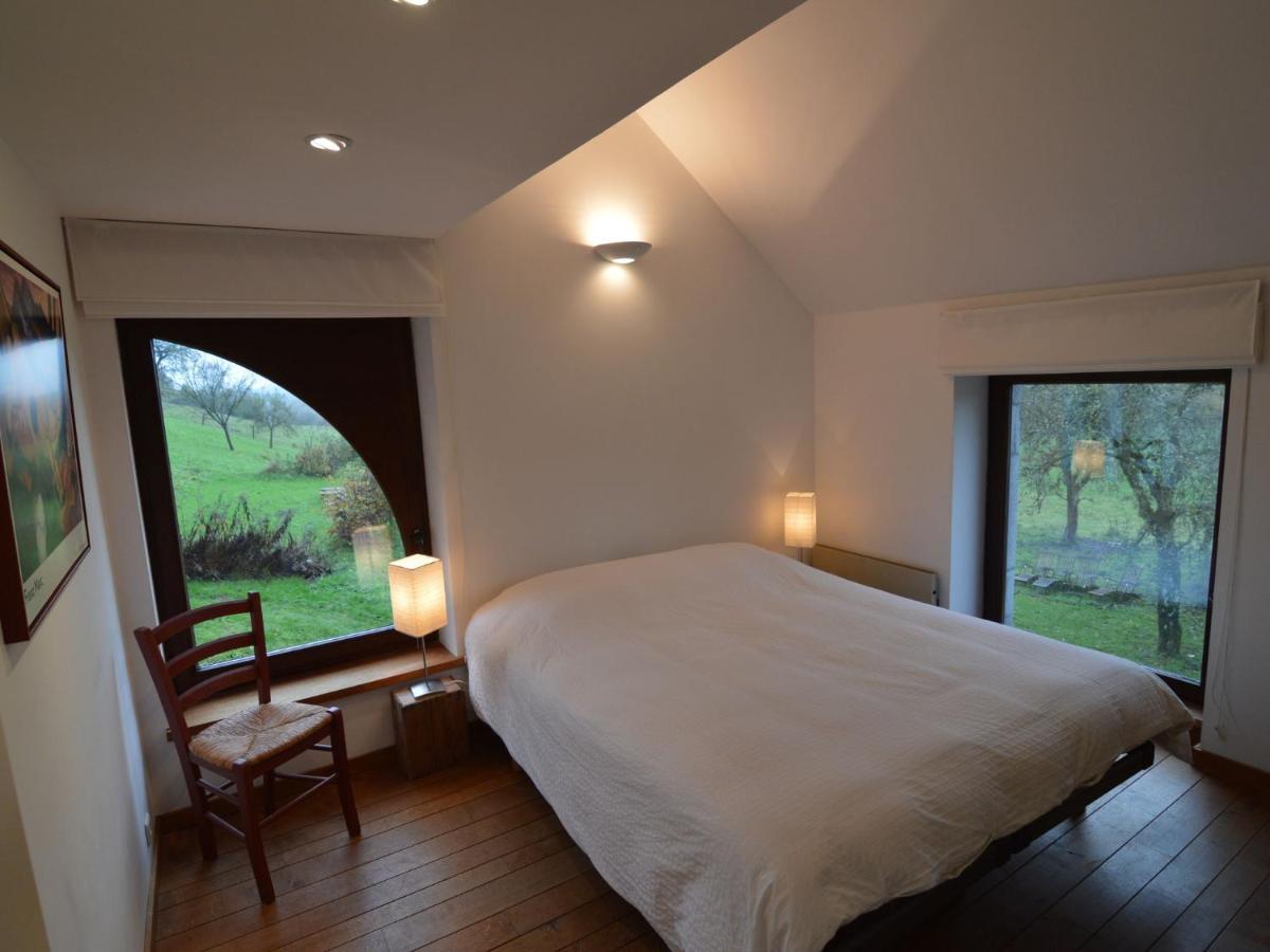 Quaint Holiday Home In Robechies Amid Meadows كيماي المظهر الخارجي الصورة